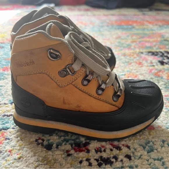 Timberland Unisex-Child Euro Hiker Shell Toe Fashion Boot Wheat Nubuck size 1 - Picture 2 of 7